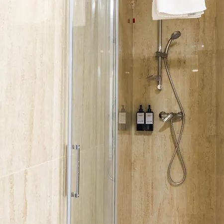 Apartman Moderno E Luminoso 400m Dalla Stazione 1a *